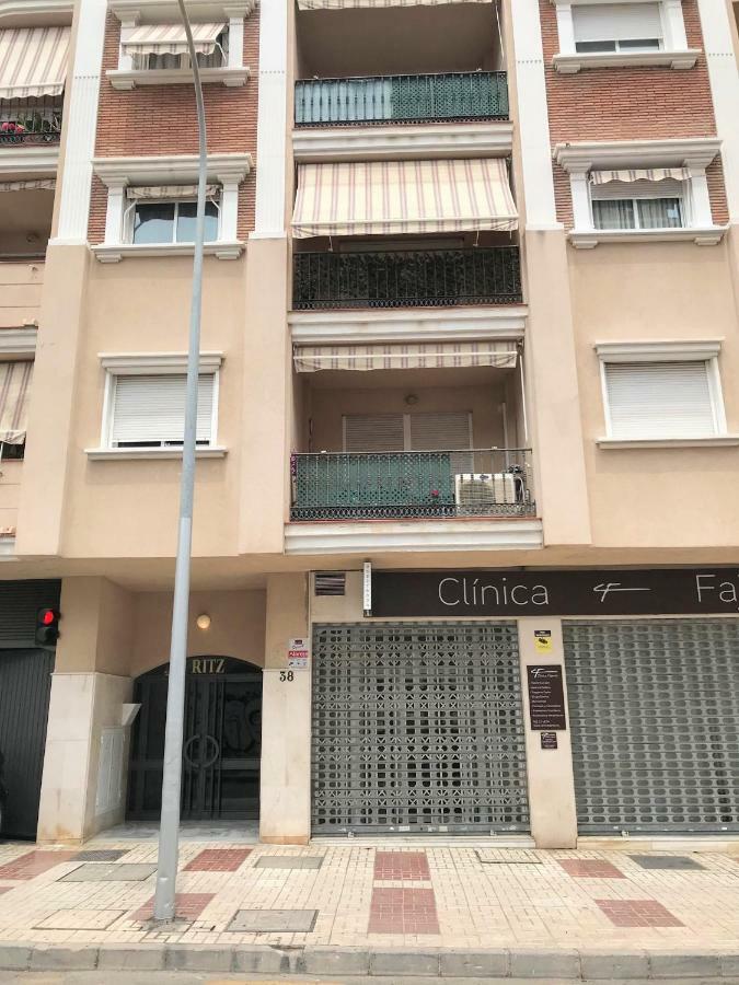 Homely Malaga Don Cristian Con Parking Privado Bagian luar foto
